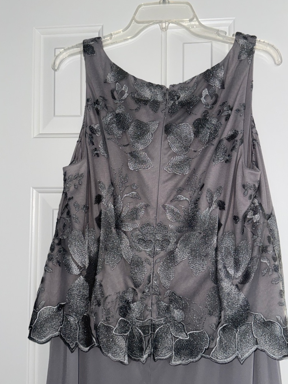 Alex Evenings Silver Lace Overlay 2 Piece Evening Dress w/Jacket. Size 16 - Picture 5 of 11
